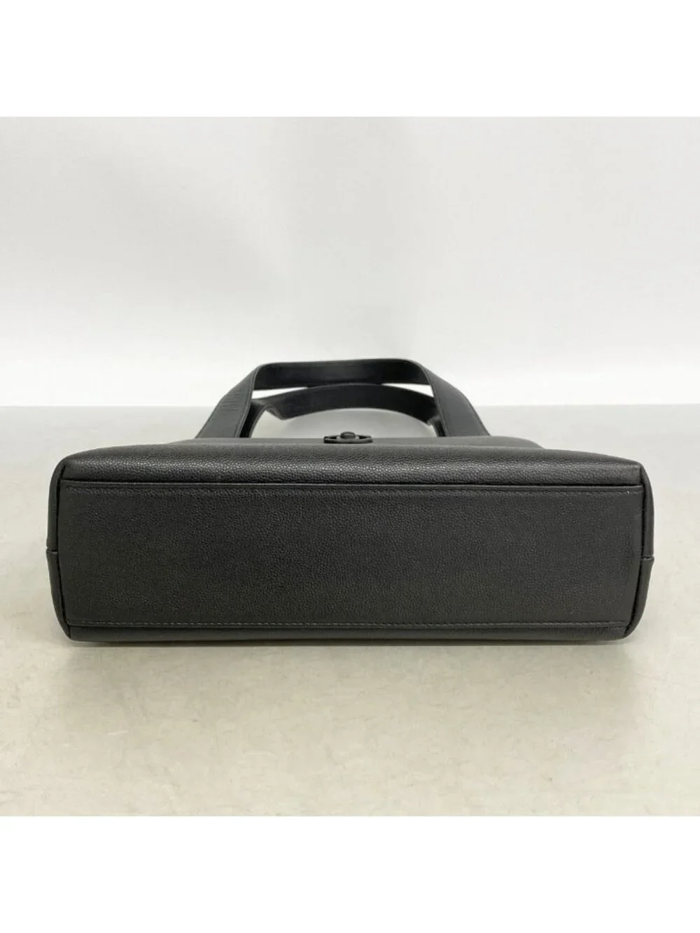 Chanel Handbag Caviar Leather Black Cles Dies